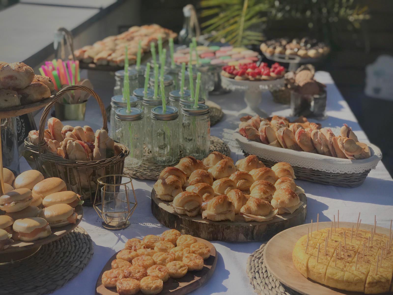 Le Petit Croissant - Panadería y pastelería, panaderías y pastelerías en Zaragoza